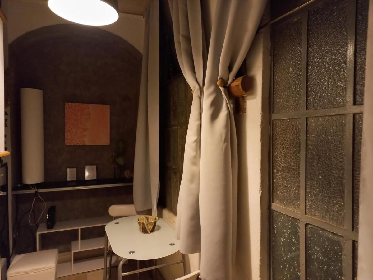 Mendoza 3 Dormitorios Con Balcones Y Alem Chic Monoambiente Y Mendoza Estudio Para 1 3 Apartamentos Ngoại thất bức ảnh