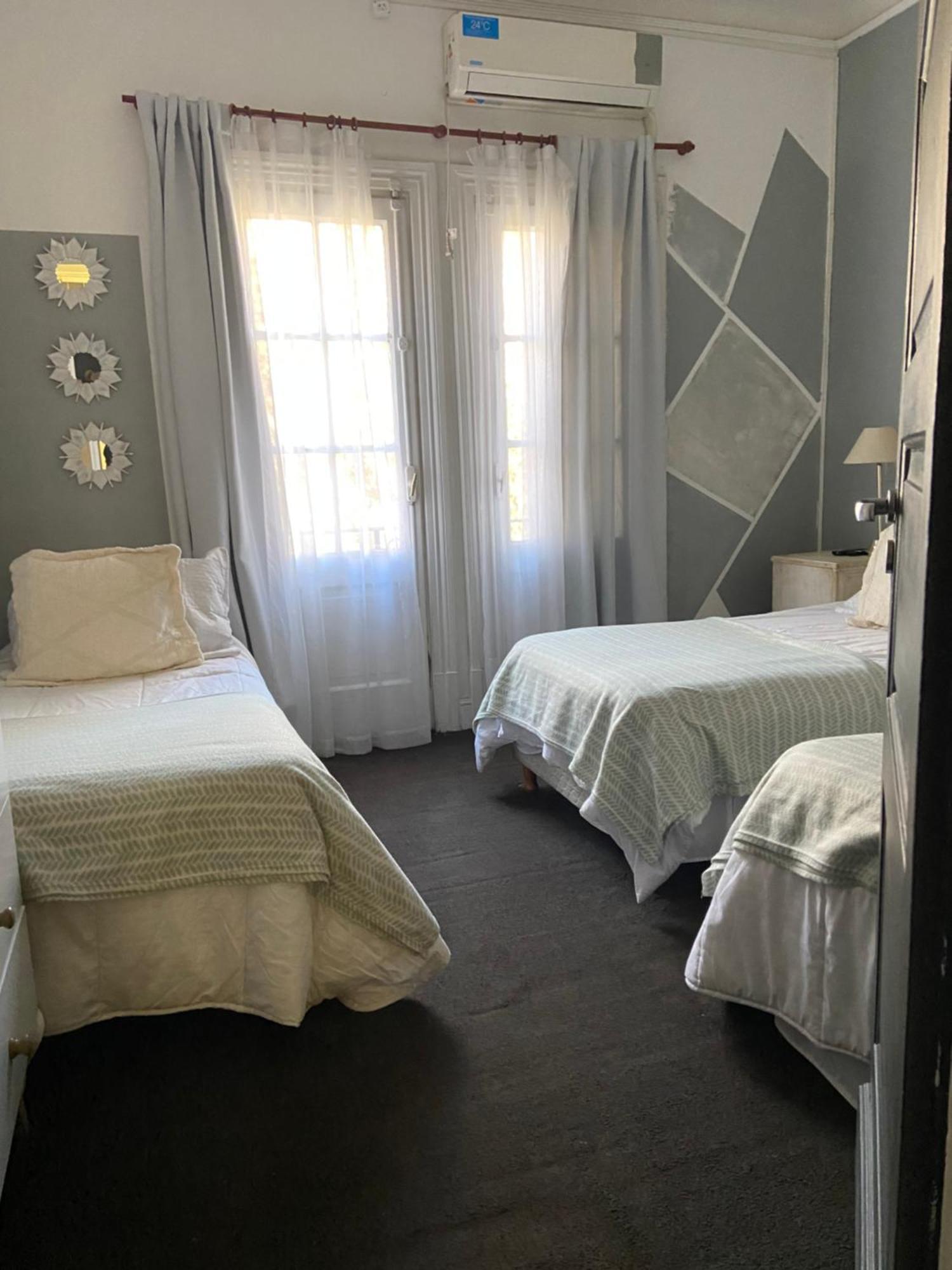 Mendoza 3 Dormitorios Con Balcones Y Alem Chic Monoambiente Y Mendoza Estudio Para 1 3 Apartamentos Ngoại thất bức ảnh