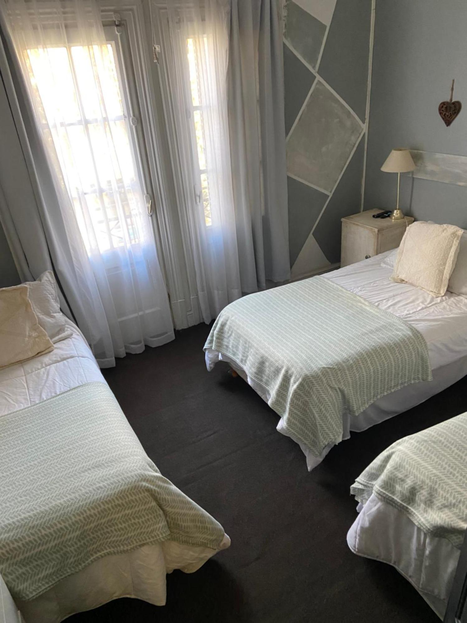 Mendoza 3 Dormitorios Con Balcones Y Alem Chic Monoambiente Y Mendoza Estudio Para 1 3 Apartamentos Ngoại thất bức ảnh